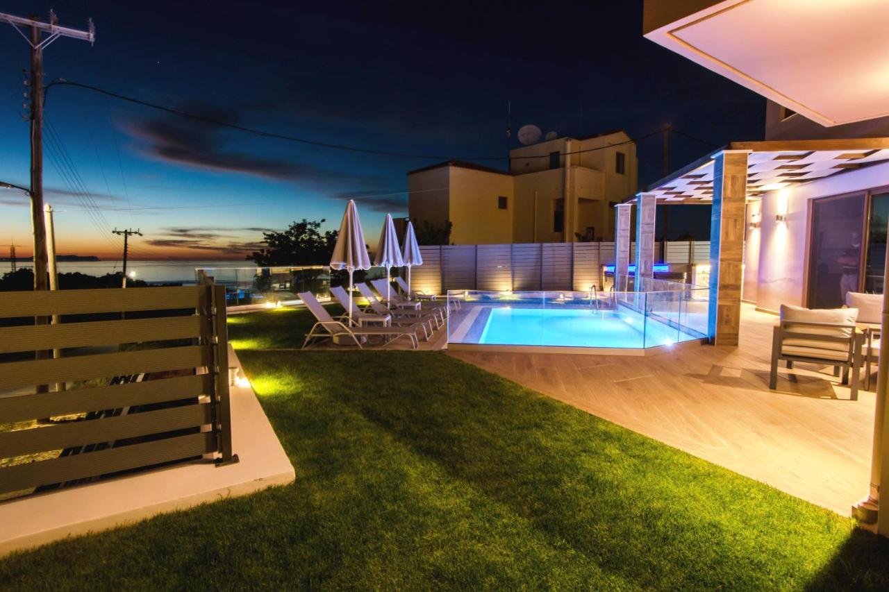Villa Anthi, A Modern Villa With Salted Water Pool,Hot Tub & Bbq! Rethymno Esterno foto